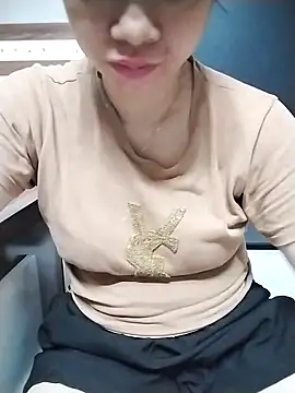 Girl lovebaby online show from 05-29-26, 02:42