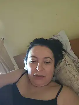 Snapshot of EmmaEmmy40 chatting on 07-11-26, 04:32 EmmaEmmy40 online show from 07-11-26, 04:32