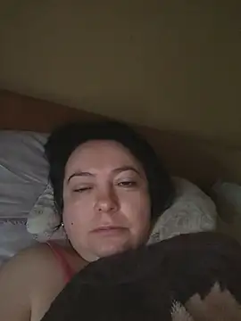 Snapshot of EmmaEmmy40 chatting on 07-23-26, 02:53 EmmaEmmy40 online show from 07-23-26, 02:53