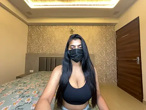 Miss Heer online show from 07-18-26, 12:48
