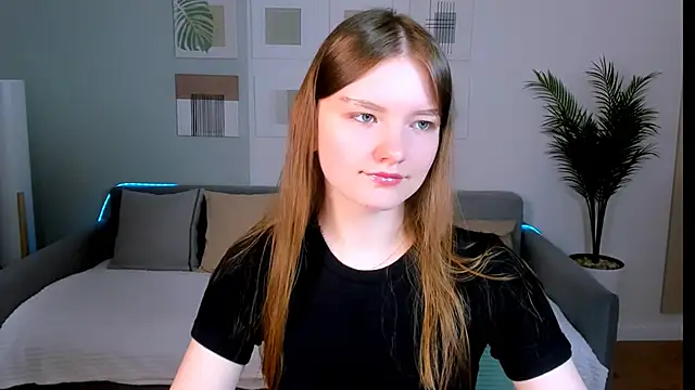 LookEva online show from 05-23-26, 04:18