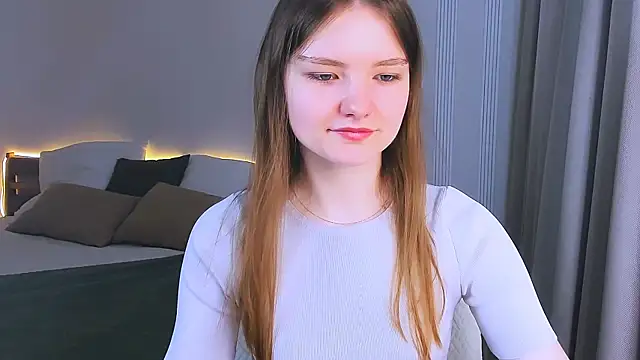 LookEva online show from 05-26-26, 04:19