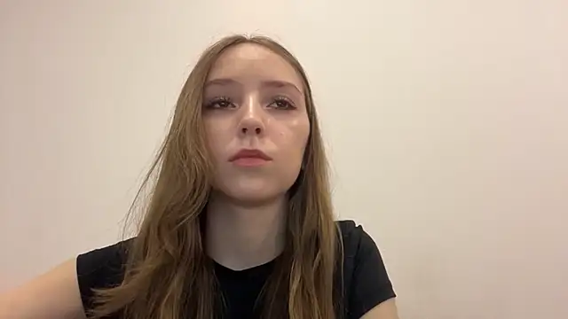QueenBalensiefen online show from 05-14-26, 03:30