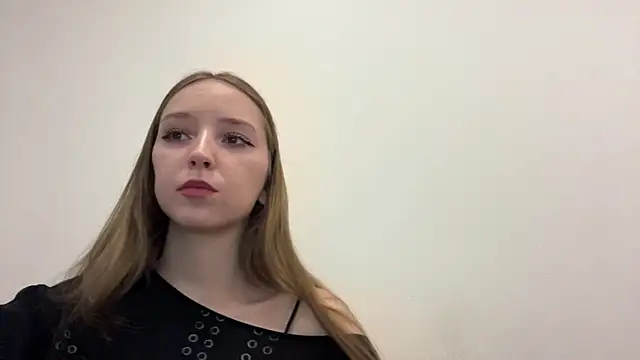 QueenBalensiefen online show from 05-24-26, 05:18