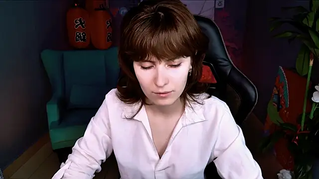 LolaDominara online show from 05-20-26, 11:05