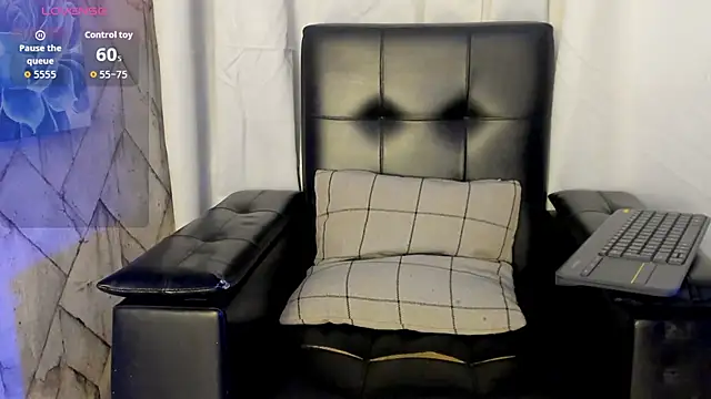 Jaadewest online show from 07-15-26, 10:53