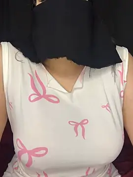 Gamillaa online show from 05-26-26, 05:31
