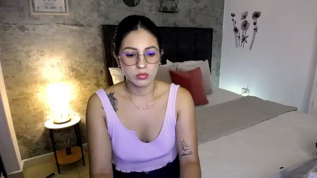 isa cruzx online show from 05-12-26, 11:24