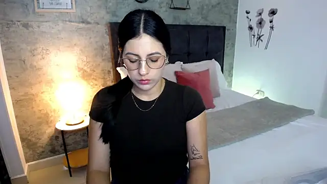isa cruzx online show from 05-15-26, 09:33