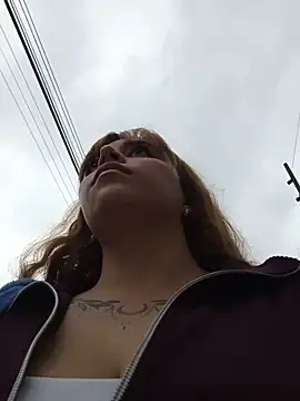 Isabella  Risky online show from 05-11-26, 03:29