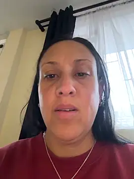 Snapshot of Cloe-Fire chatting on 05-27-26, 11:07 Cloe-Fire online show from 05-27-26, 11:07