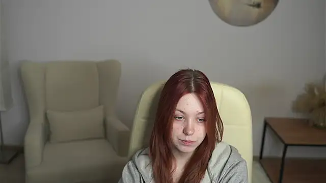 Snapshot of DeloraHakimi chatting on 05-14-26, 11:39 DeloraHakimi online show from 05-14-26, 11:39