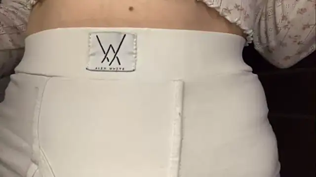 WarmDreams online show from 05-27-26, 05:10