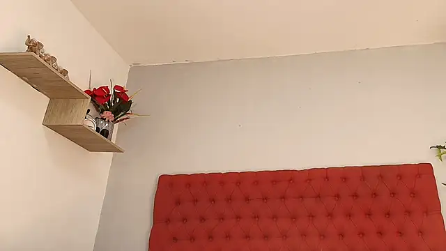 Hilary caicedo online show from 05-10-26, 11:59