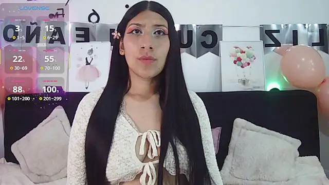 Sara Blum online show from 06-12-26, 09:25