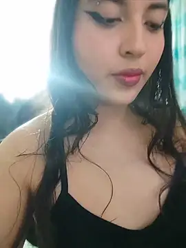 Snapshot of Lubnna chatting on 07-08-26, 12:59 Lubnna online show from 07-08-26, 12:59