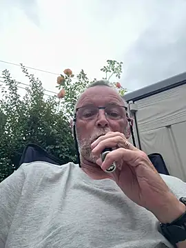 Moonraker64 online show from 07-28-26, 12:48