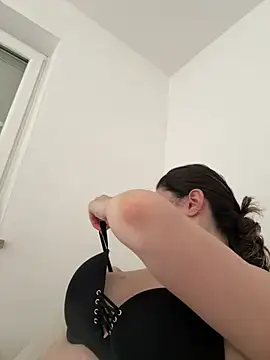OliviaBaby- online show from 07-19-26, 04:44