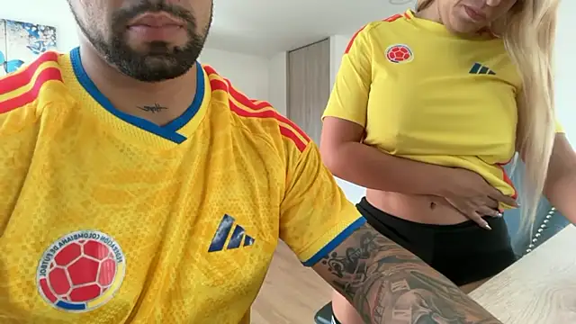 exclusivecouple69 online show from 06-17-26, 08:21