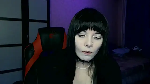 Snapshot of gothicq chatting on 05-26-26, 06:48 gothicq online show from 05-26-26, 06:48
