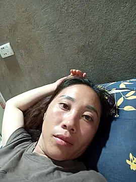 Jinli 01 online show from 05-12-26, 01:41