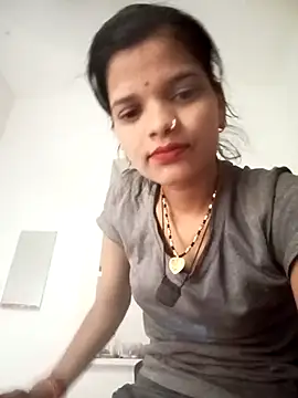Snapshot of Student_garl_1 chatting on 05-05-26, 08:44 Student garl 1 online show from 05-05-26, 08:44