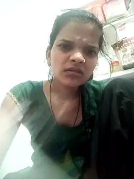 Snapshot of Student_garl_1 chatting on 05-08-26, 04:12 Student garl 1 online show from 05-08-26, 04:12