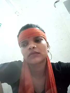 Snapshot of Student_garl_1 chatting on 05-10-26, 06:57 Student garl 1 online show from 05-10-26, 06:57