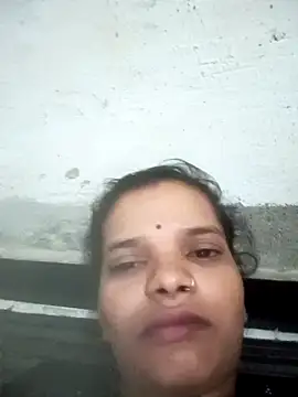 Snapshot of Student_garl_1 chatting on 05-14-26, 05:09 Student garl 1 online show from 05-14-26, 05:09
