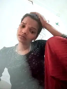Snapshot of Student_garl_1 chatting on 05-15-26, 09:49 Student garl 1 online show from 05-15-26, 09:49