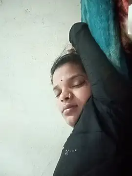 Snapshot of Student_garl_1 chatting on 05-23-26, 12:16 Student garl 1 online show from 05-23-26, 12:16