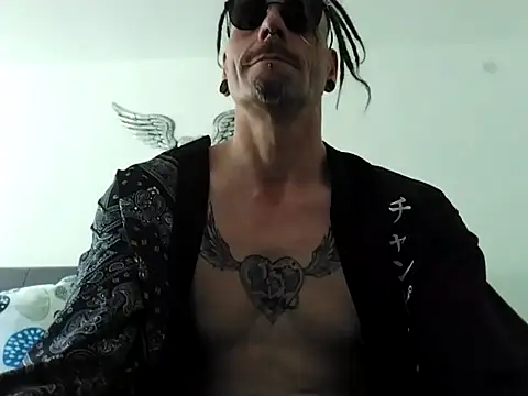 Snapshot of Tattooangel4172 chatting on 05-25-26, 09:59 Tattooangel4172 online show from 05-25-26, 09:59