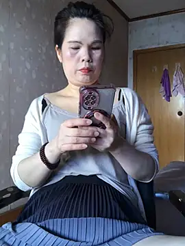 nidejiejie online show from 05-07-26, 04:51