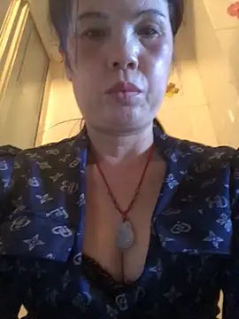 nidejiejie online show from 05-27-26, 03:47