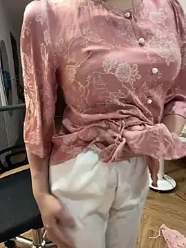 cherry by online show from 05-08-26, 02:11