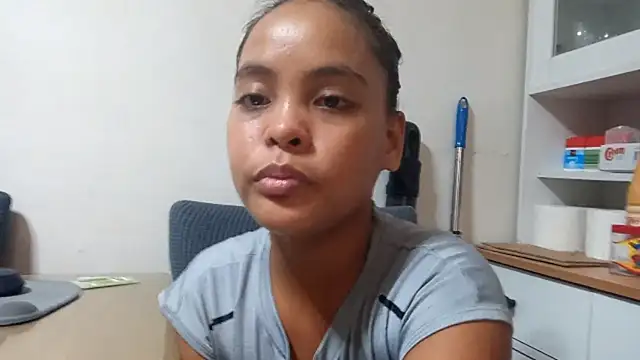 Bunny Kisss online show from 05-16-26, 08:33