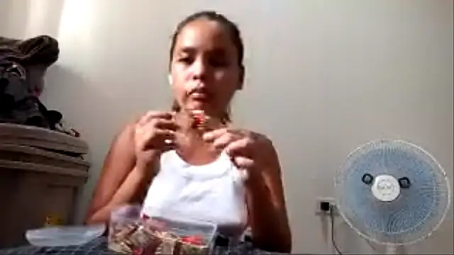 Bunny Kisss online show from 05-23-26, 07:35