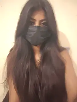 Snapshot of RAGNI-Love chatting on 05-18-26, 06:52 RAGNI-Love online show from 05-18-26, 06:52
