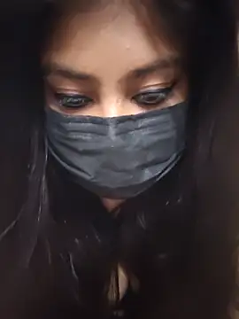 Snapshot of RAGNI-Love chatting on 05-23-26, 05:01 RAGNI-Love online show from 05-23-26, 05:01