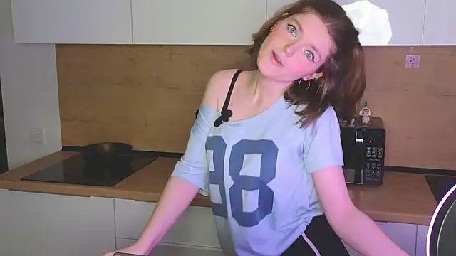 Annpopsy online show from 05-28-26, 07:11
