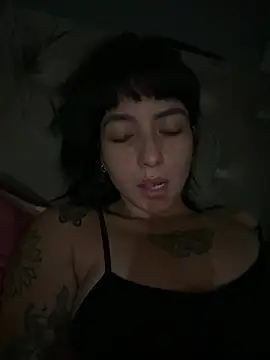 MartinadeCaxias online show from 05-14-26, 01:01