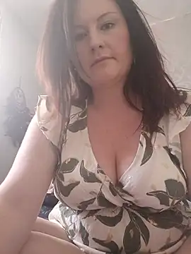 titsandtoesuk online show from 06-25-26, 08:30