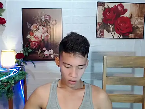 Snapshot of shawn_cole chatting on 07-09-26, 01:04 shawn cole online show from 07-09-26, 01:04