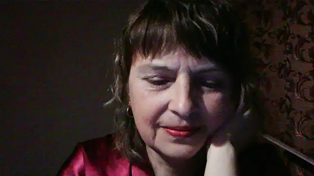 Snapshot of ElizabethGorden chatting on 05-19-26, 06:25 ElizabethGorden online show from 05-19-26, 06:25