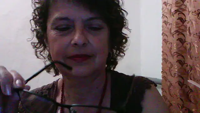 Snapshot of ElizabethGorden chatting on 05-21-26, 05:42 ElizabethGorden online show from 05-21-26, 05:42