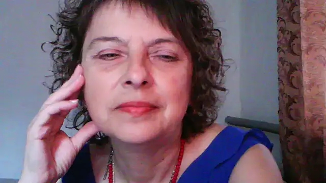 Snapshot of ElizabethGorden chatting on 05-23-26, 12:09 ElizabethGorden online show from 05-23-26, 12:09