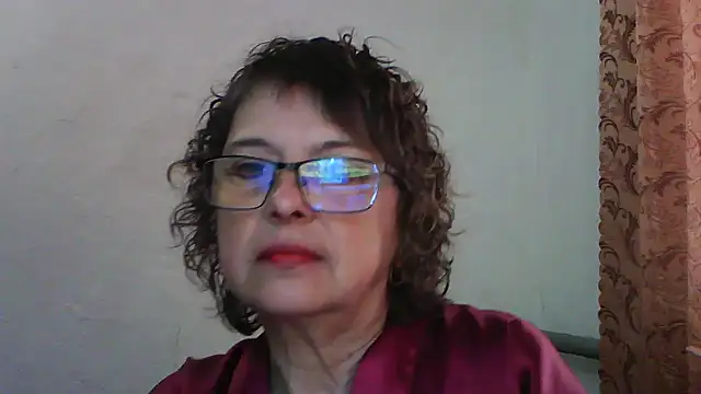 Snapshot of ElizabethGorden chatting on 05-29-26, 04:10 ElizabethGorden online show from 05-29-26, 04:10