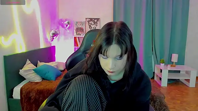vanila girl online show from 05-19-26, 07:37