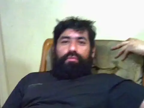 Snapshot of day23i9 chatting on 07-08-26, 04:11 day23i9 online show from 07-08-26, 04:11