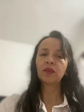 Soy Camila8 online show from 05-18-26, 10:26